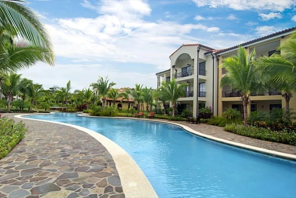2 bed Condo For Sale in Playas Del Coco, Guanacaste - thumb 2