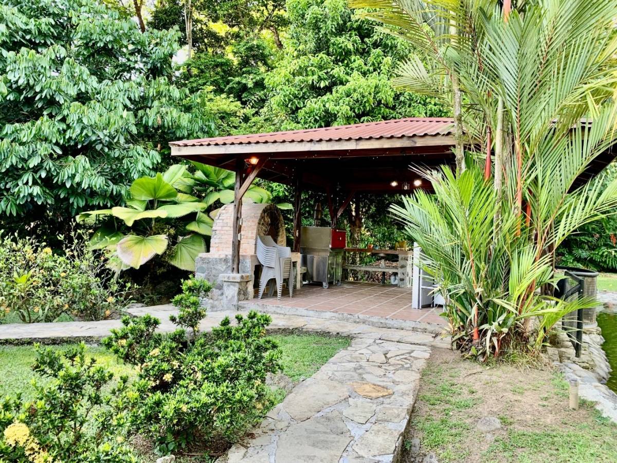 3 bed Single Family Homes For Sale in Ojochal, Puntarenas - thumb 5