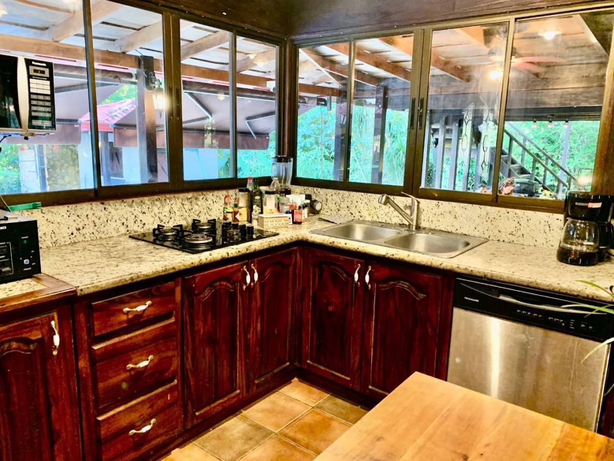 3 bed Single Family Homes For Sale in Ojochal, Puntarenas - thumb 8