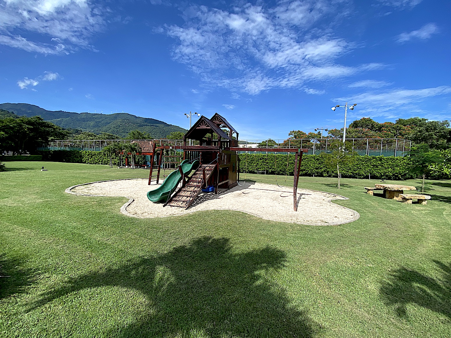 3 bed Single Family Homes For Sale in Santa Ana, San Jose - thumb 25