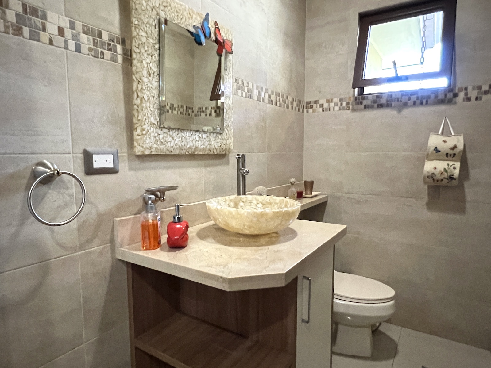 3 bed Single Family Homes For Sale in Santa Ana, San Jose - thumb 19