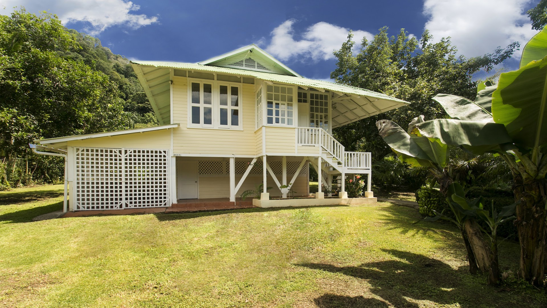 3 bed Single Family Homes For Sale in Golfito, Puntarenas - thumb 1