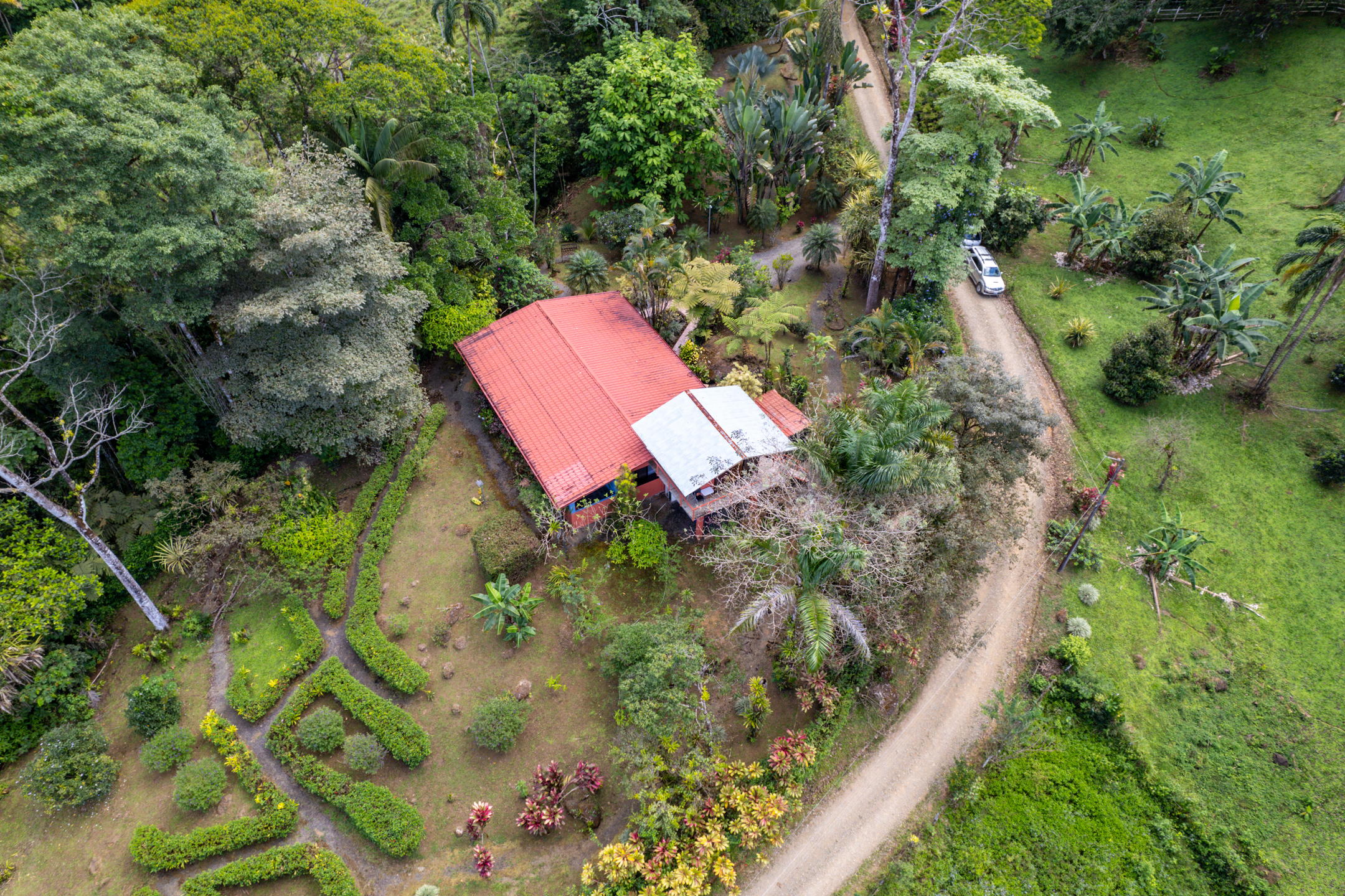 2 bed Single Family Homes For Sale in Dominical, Puntarenas - thumb 5