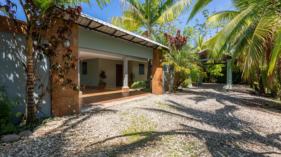 2 bed Single Family Homes For Sale in Uvita, Puntarenas - thumb 5