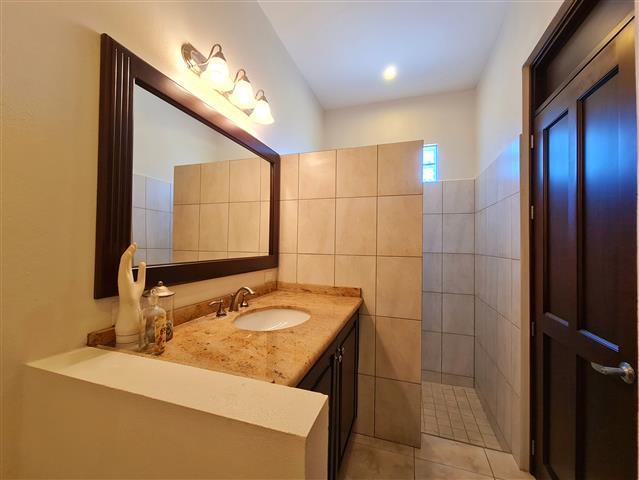 3 bed Single Family Homes For Sale in Playas Del Coco, Guanacaste - thumb 18
