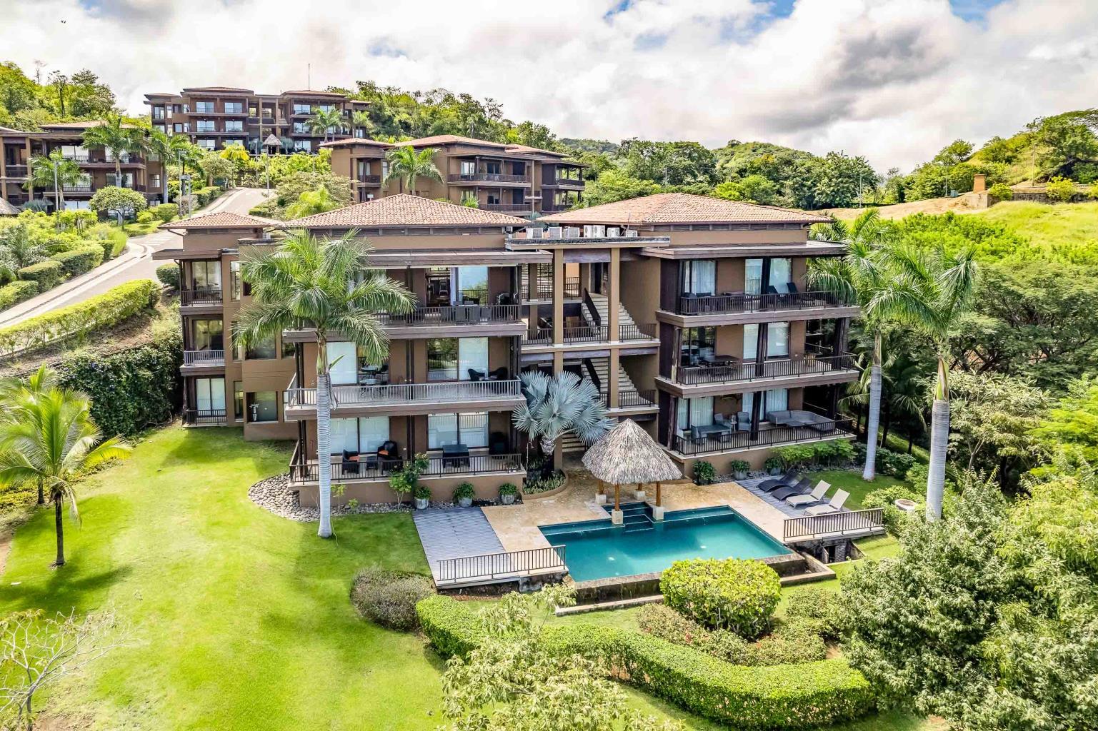 3 bed Single Family Homes For Sale in Playas Del Coco, Guanacaste - thumb 1