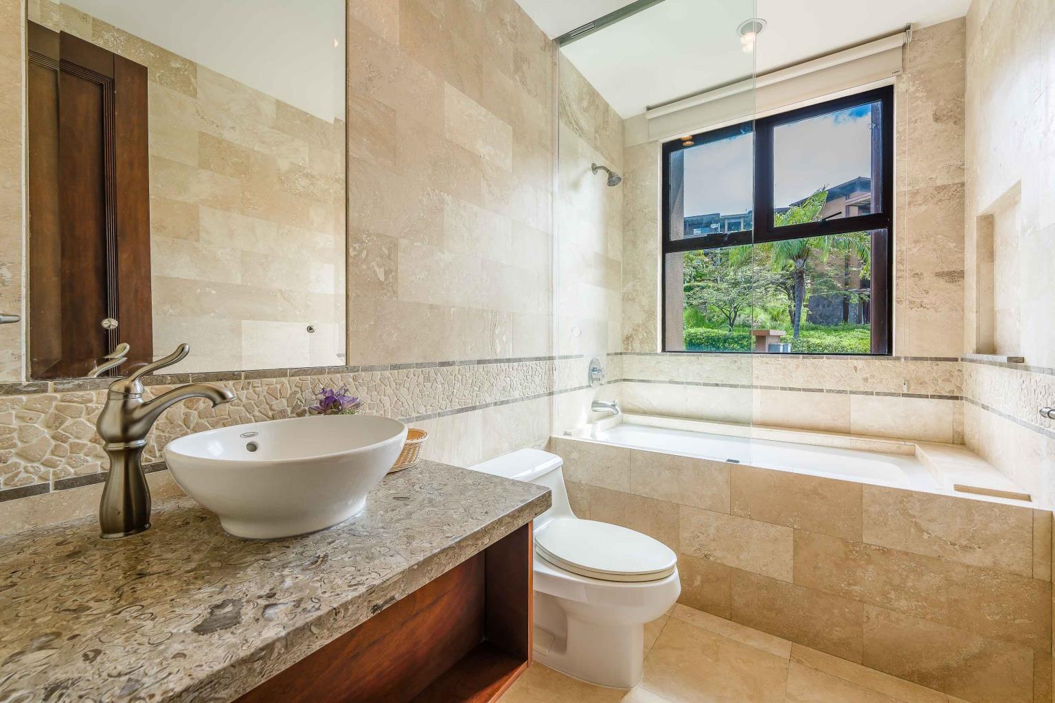 3 bed Single Family Homes For Sale in Playas Del Coco, Guanacaste - thumb 17