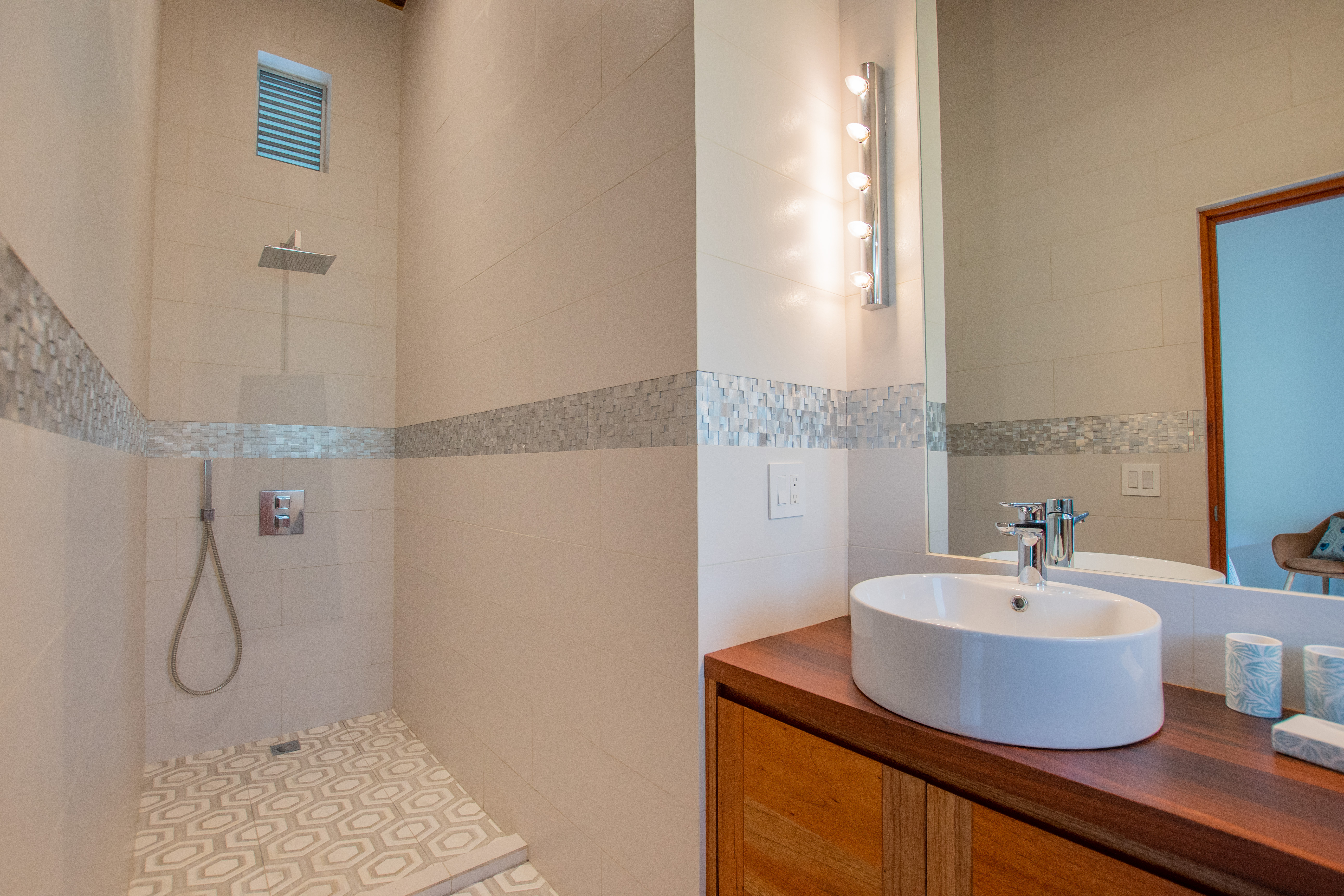 3 bed Single Family Homes For Sale in Ojochal, Puntarenas - thumb 15