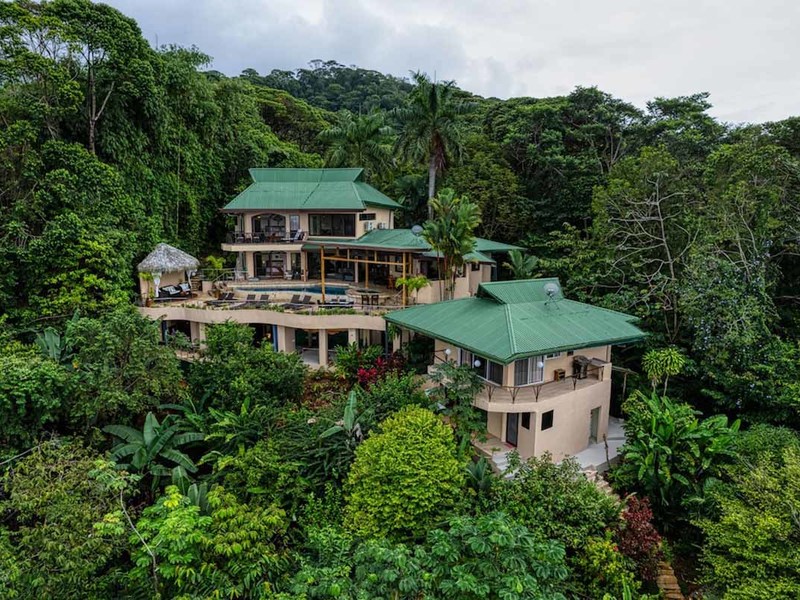 9 bed Single Family Homes For Sale in Dominical, Puntarenas - 1