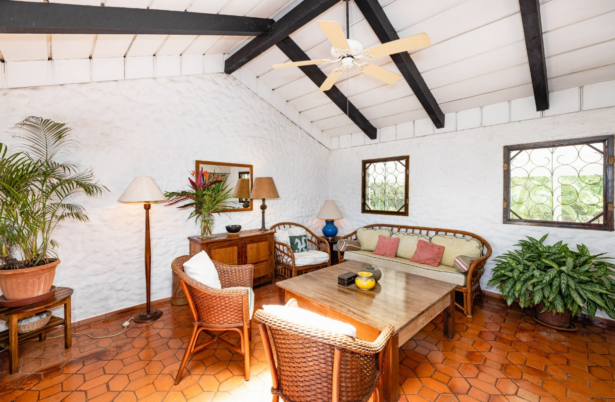 4 bed Single Family Homes For Sale in Playa Flamingo, Guanacaste - thumb 13