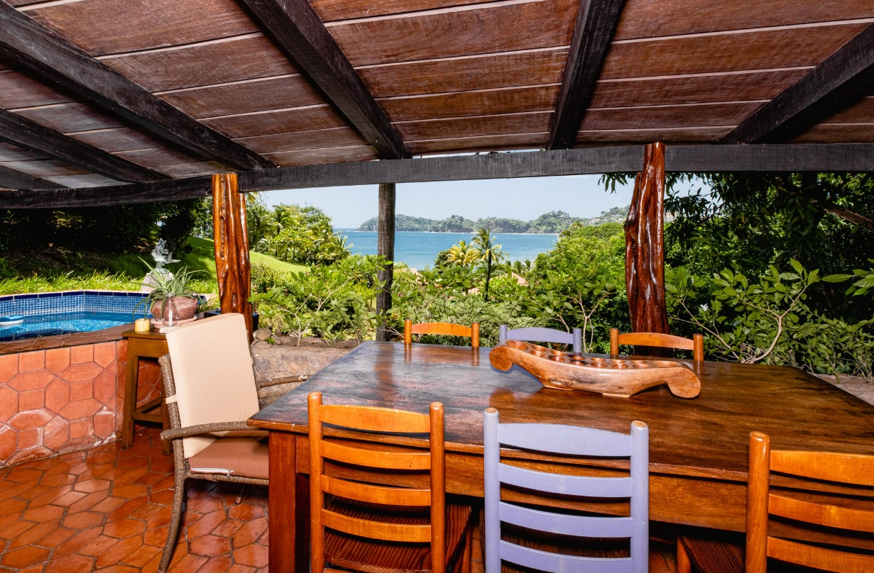 4 bed Single Family Homes For Sale in Playa Flamingo, Guanacaste - thumb 2
