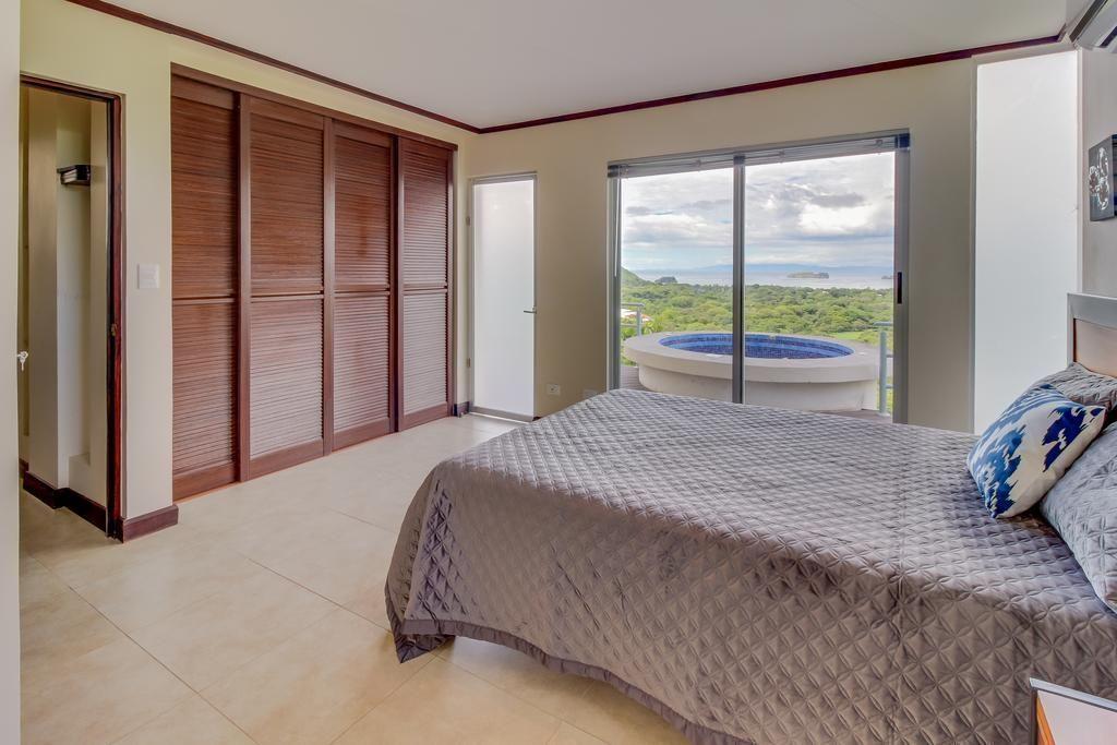 3 bed Single Family Homes For Sale in Playas Del Coco, Guanacaste - thumb 16