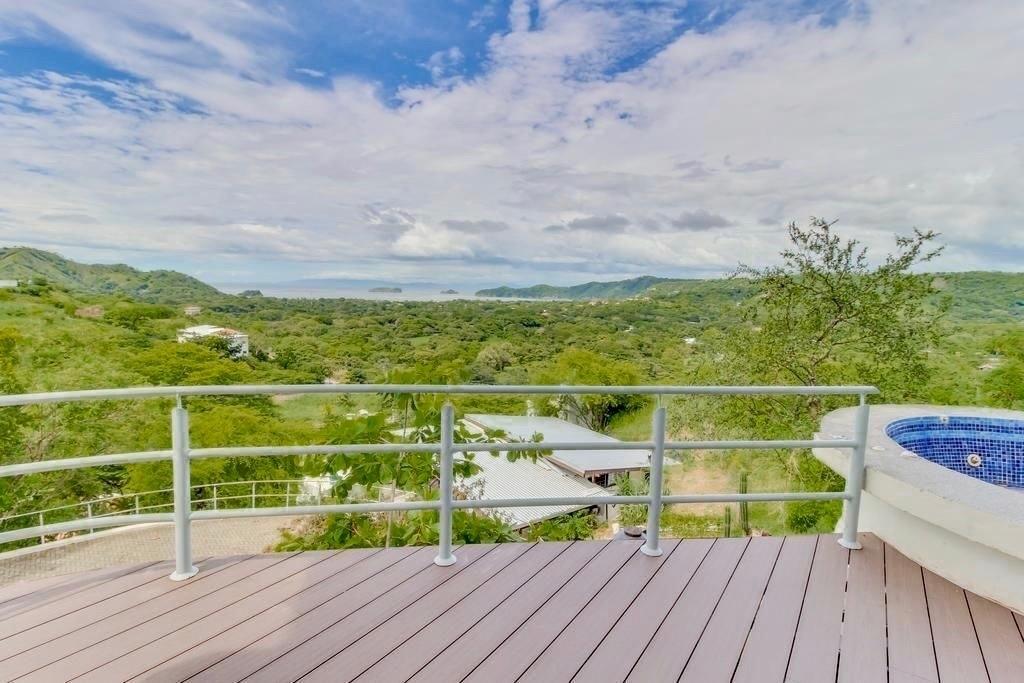 3 bed Single Family Homes For Sale in Playas Del Coco, Guanacaste - thumb 4