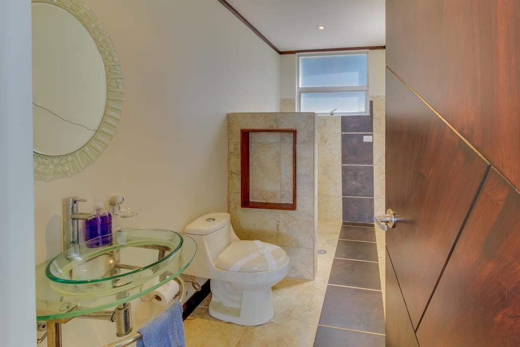 3 bed Single Family Homes For Sale in Playas Del Coco, Guanacaste - thumb 8