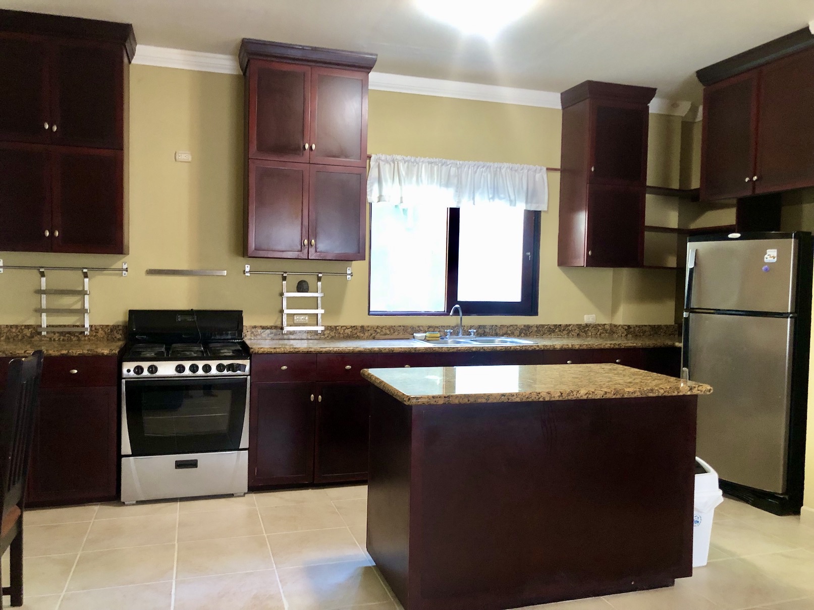 6 bed Single Family Homes For Sale in Playa Hermosa, Puntarenas - thumb 8