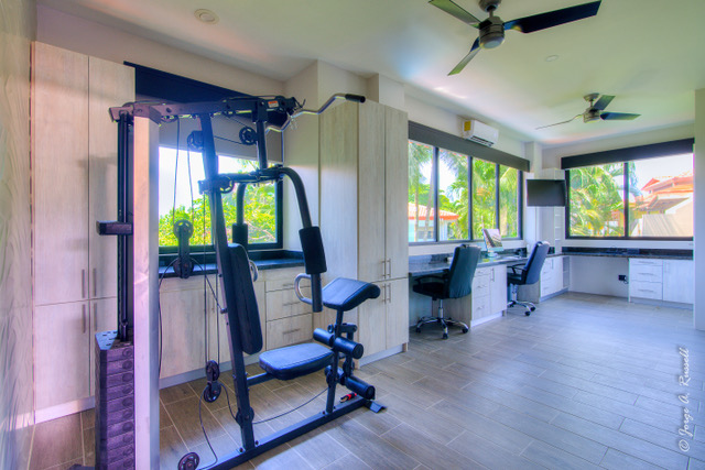 4 bed Single Family Homes For Sale in Jaco, Puntarenas - thumb 13