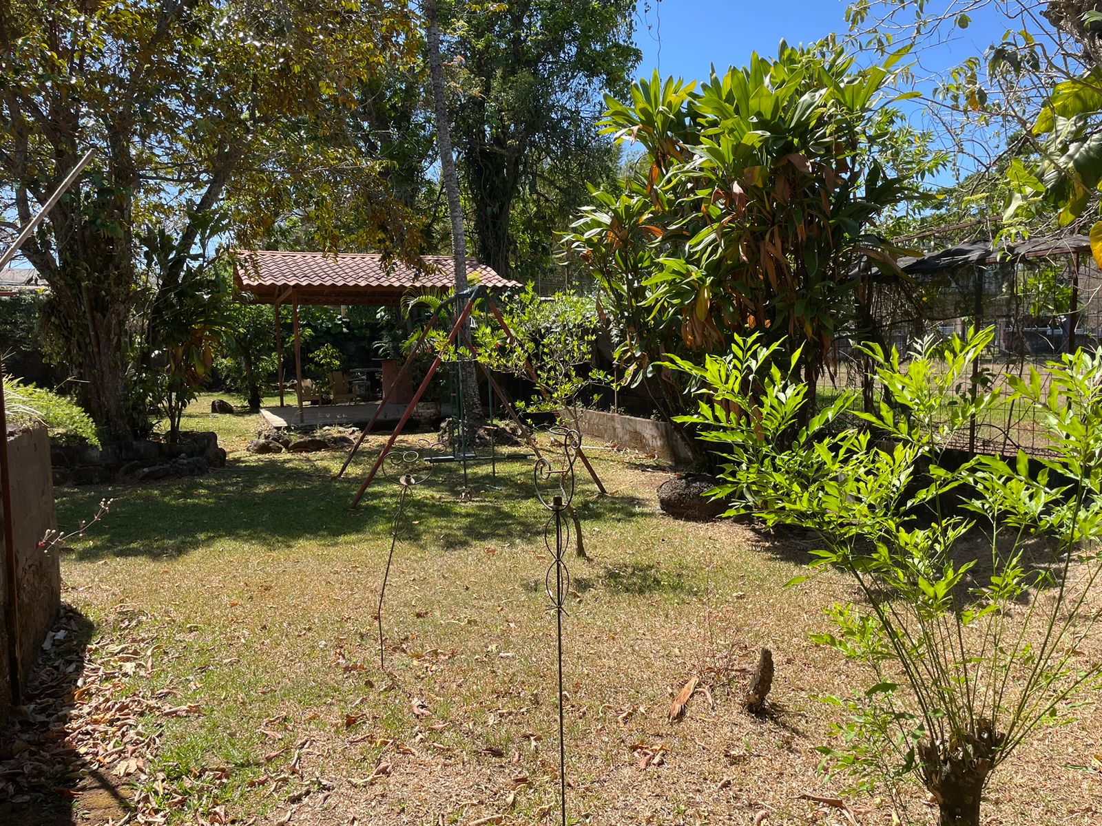 4 bed Single Family Homes For Sale in La Garita, Alajuela - thumb 17