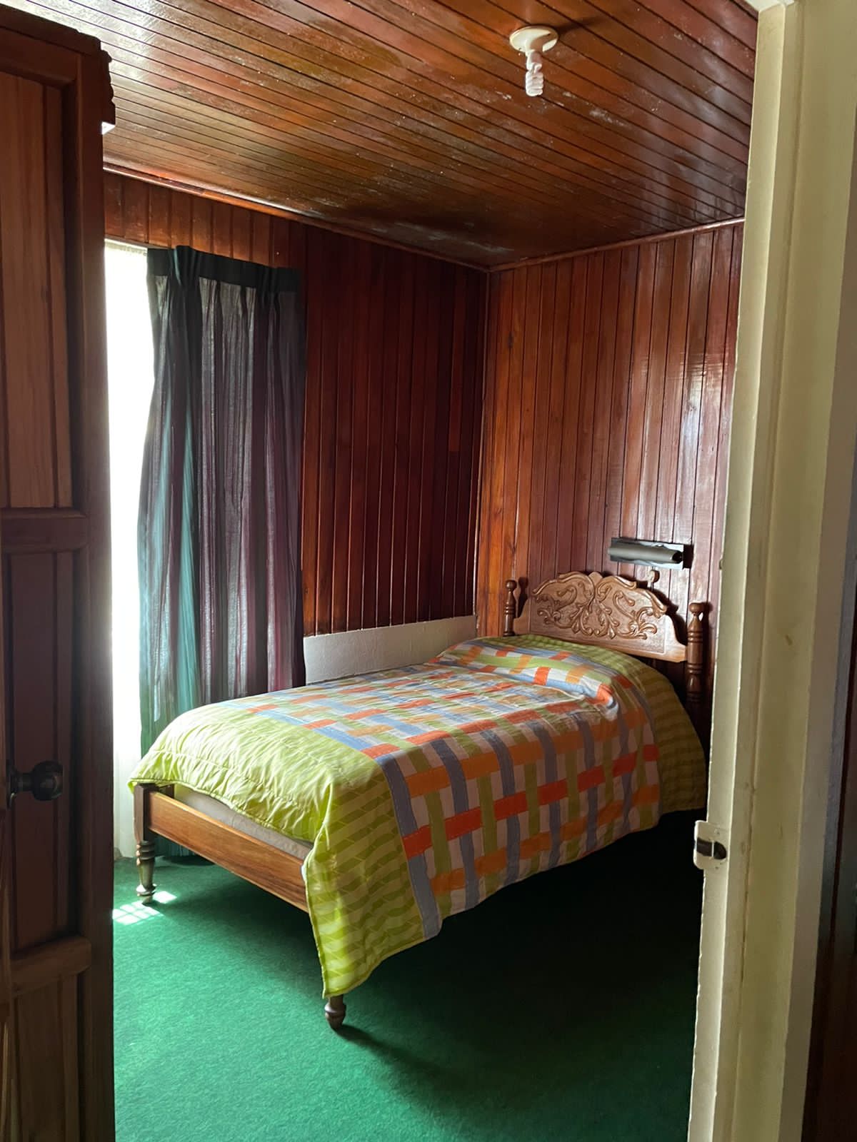 4 bed Single Family Homes For Sale in La Garita, Alajuela - thumb 7