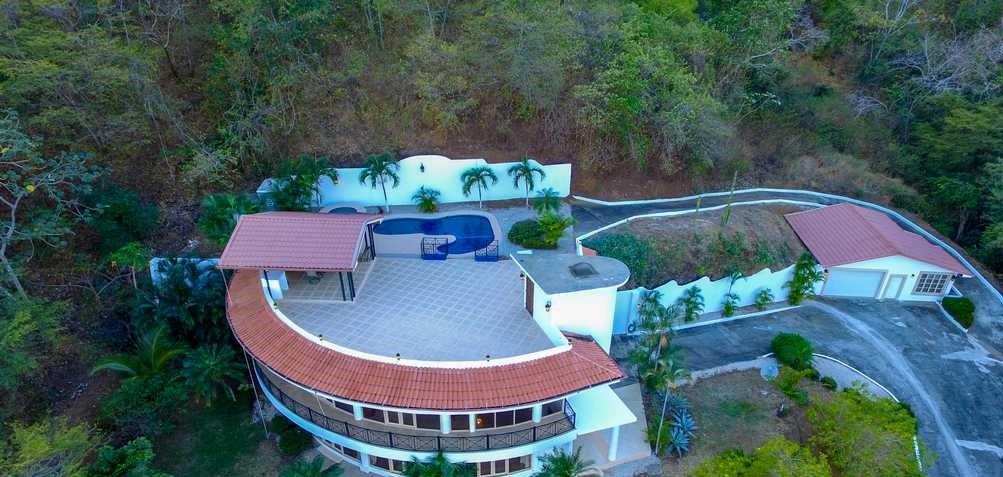 4 bed Single Family Homes For Sale in Ocotal, Guanacaste - thumb 1