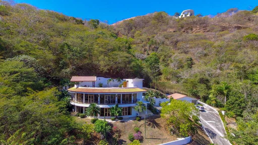 4 bed Single Family Homes For Sale in Ocotal, Guanacaste - thumb 4