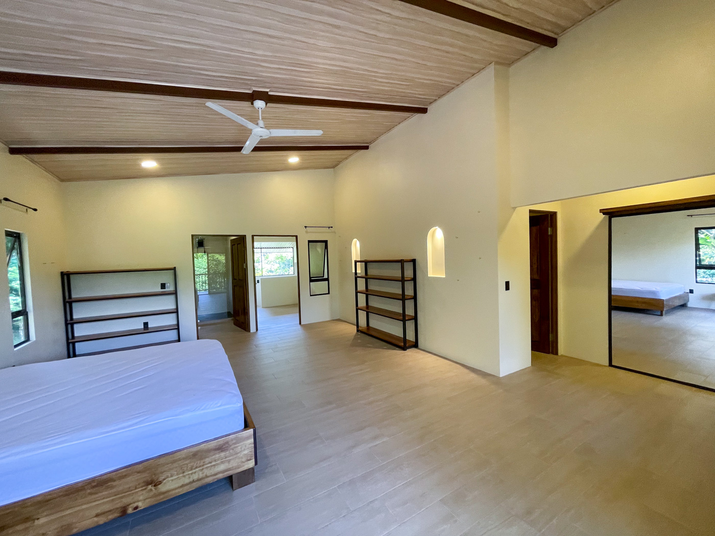 4 bed Single Family Homes For Sale in Perez Zeledon, San Jose - thumb 23