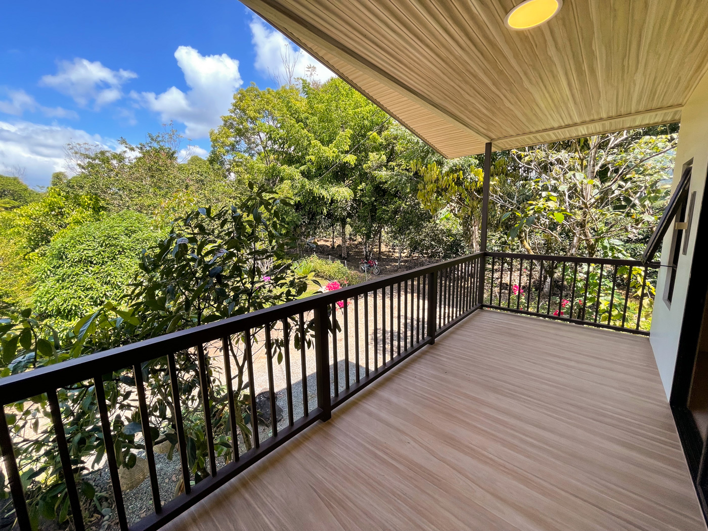 4 bed Single Family Homes For Sale in Perez Zeledon, San Jose - thumb 25