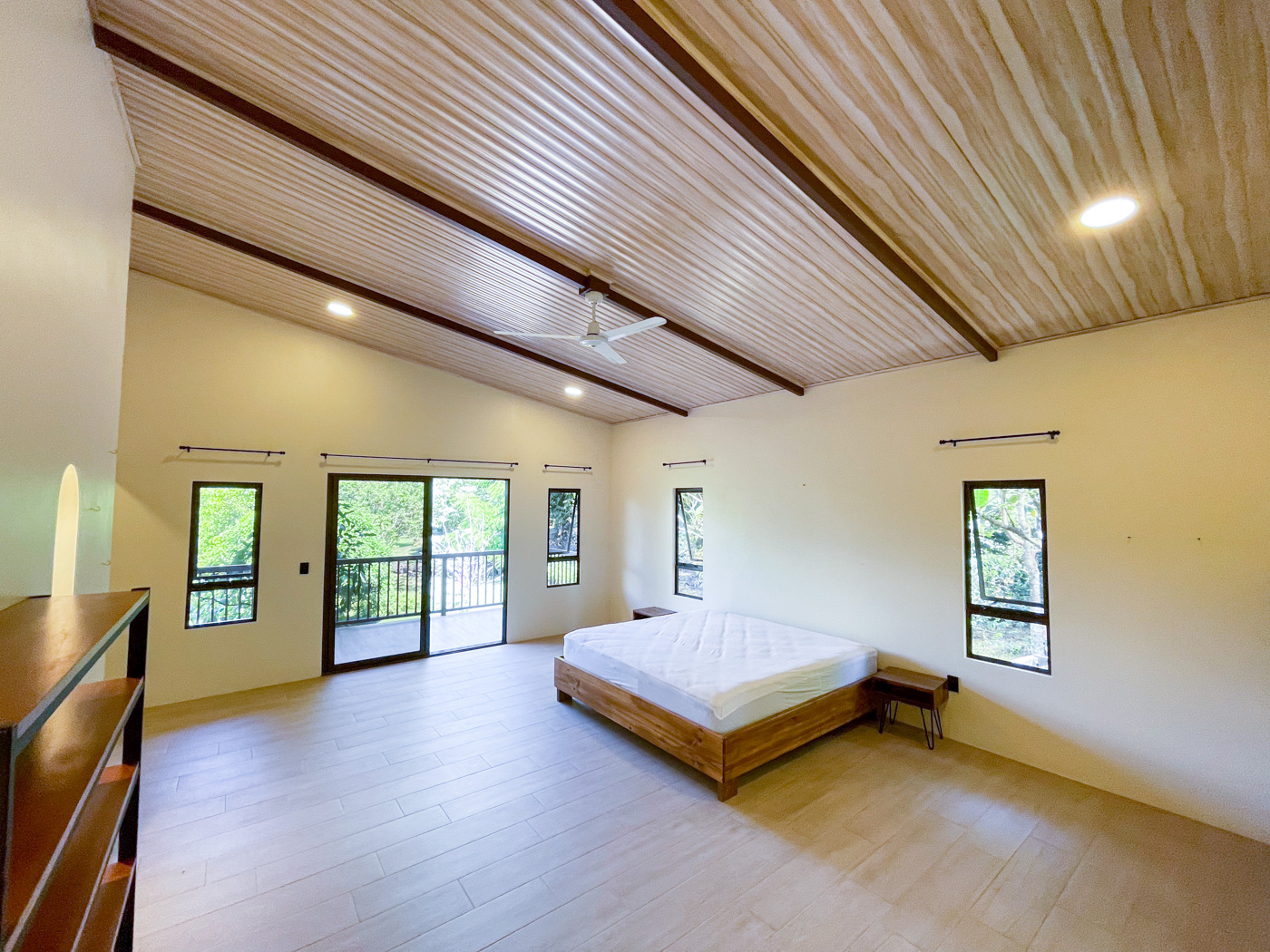 4 bed Single Family Homes For Sale in Perez Zeledon, San Jose - thumb 20