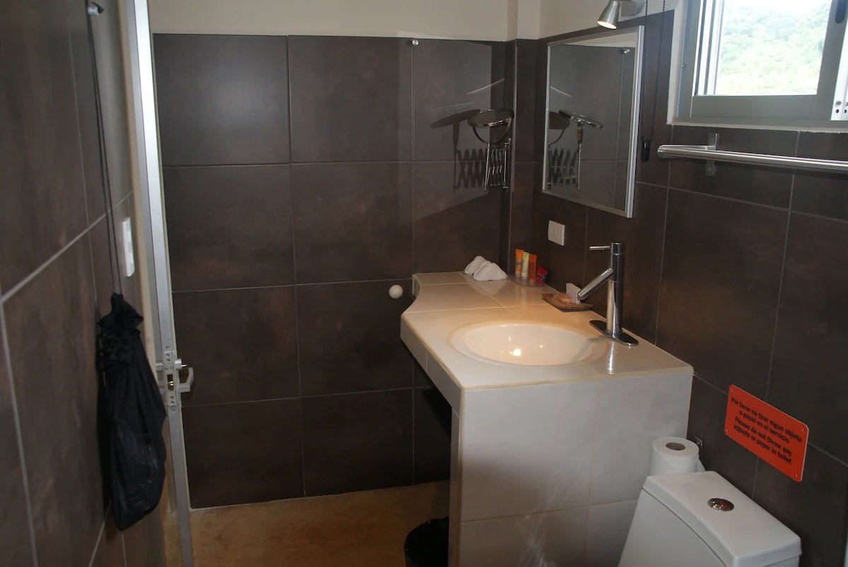 12 bed Hotel / Leisure For Sale in PlayaCoyote, Guanacaste - thumb 11