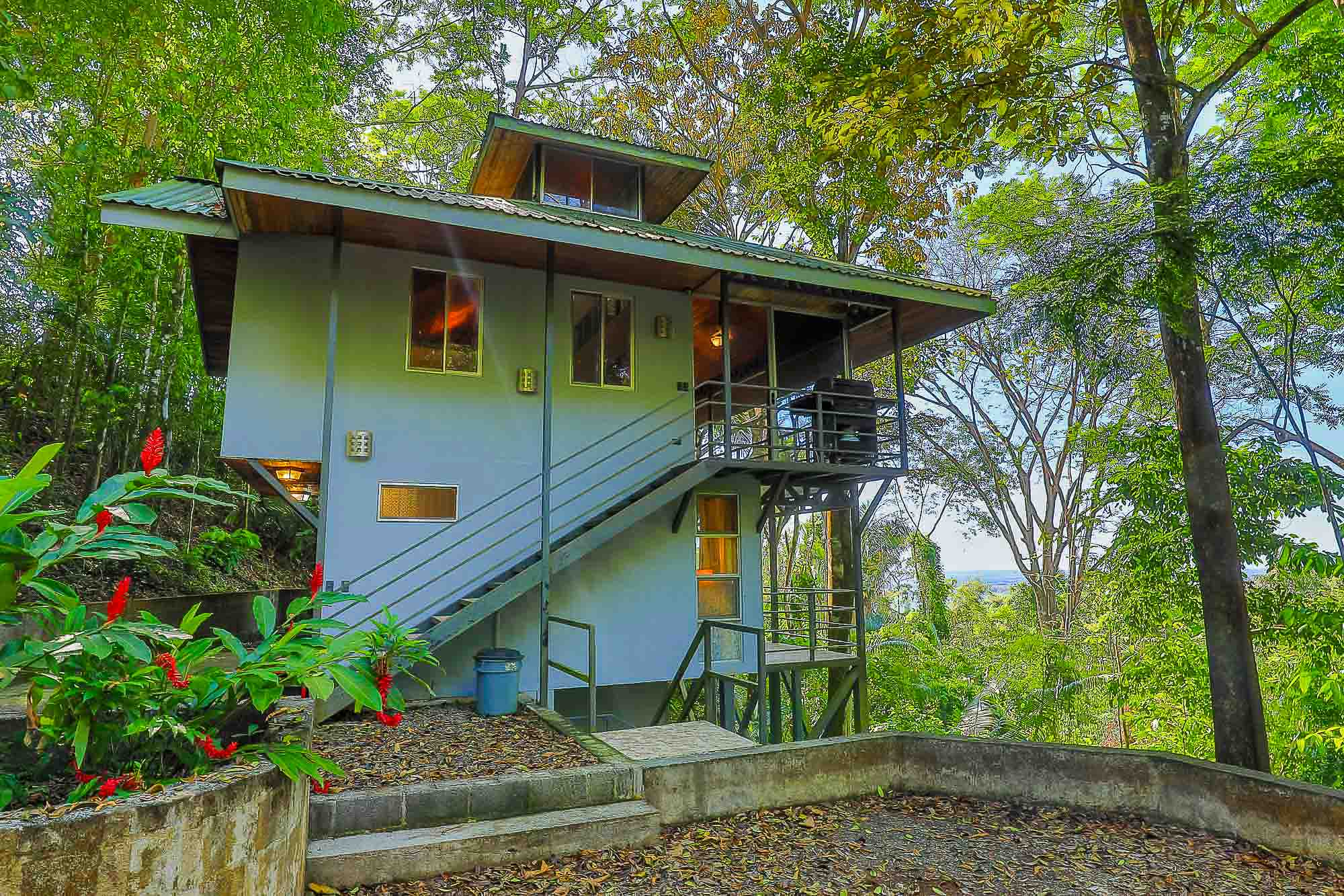 2 bed Single Family Homes For Sale in Manuel Antonio, Puntarenas - thumb 2