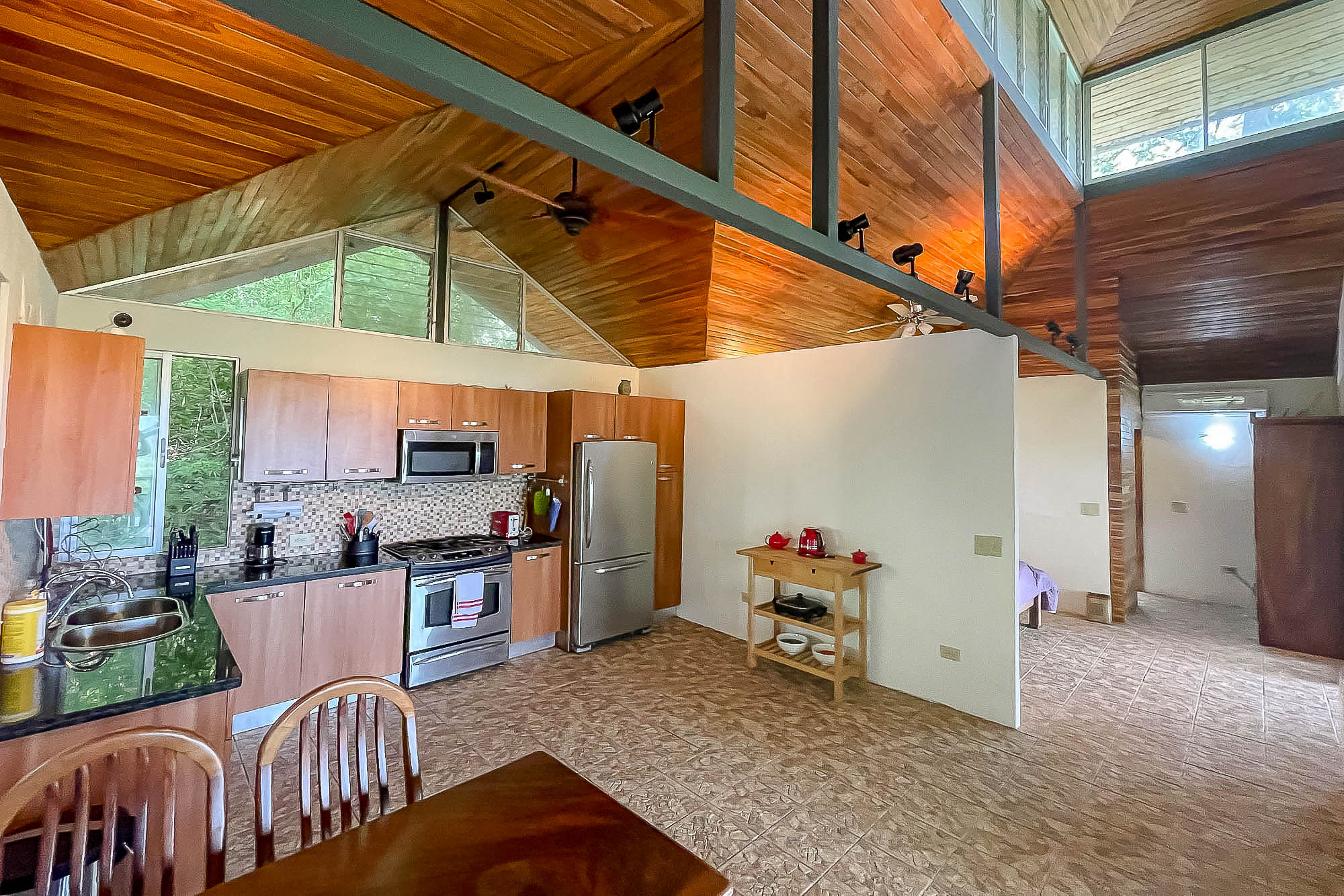2 bed Single Family Homes For Sale in Manuel Antonio, Puntarenas - thumb 13