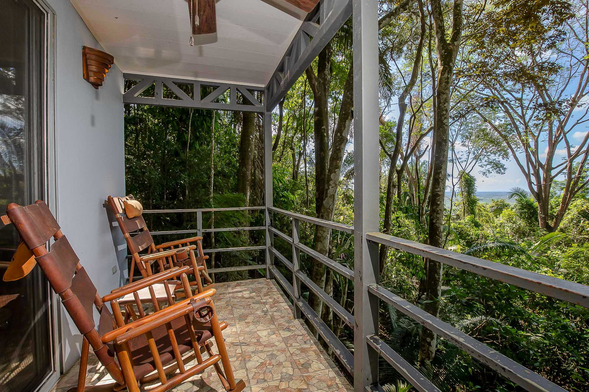 2 bed Single Family Homes For Sale in Manuel Antonio, Puntarenas - thumb 6