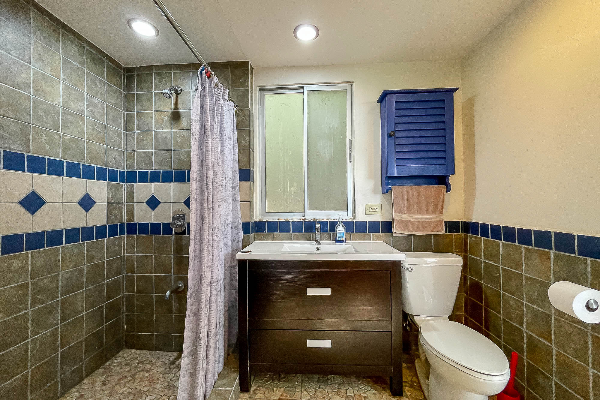 2 bed Single Family Homes For Sale in Manuel Antonio, Puntarenas - thumb 18