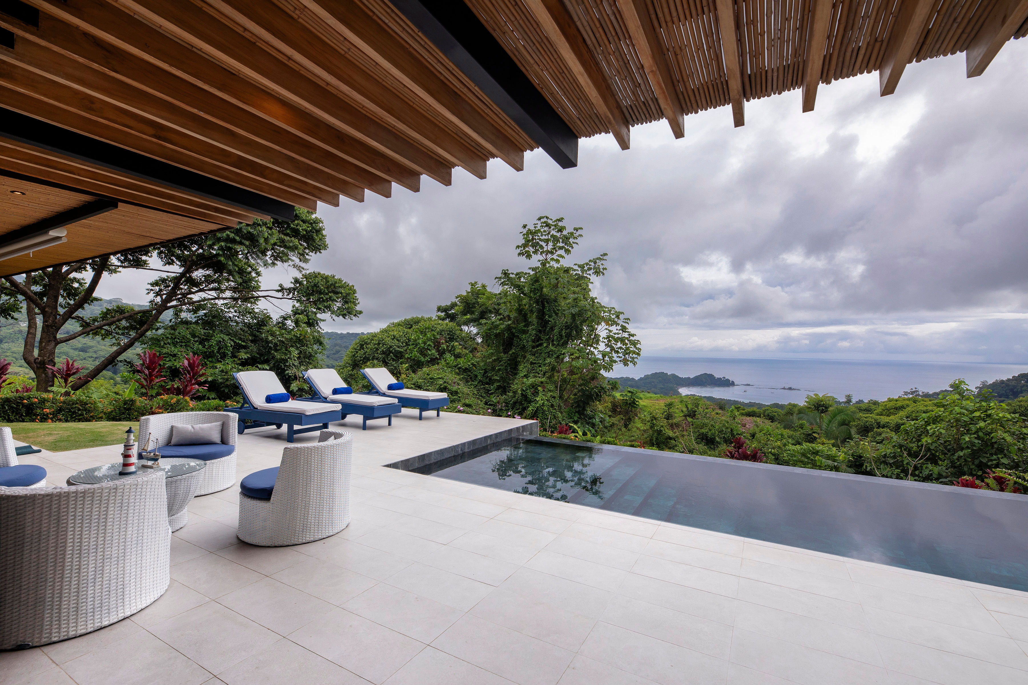 5 bed Single Family Homes For Sale in Dominical, Puntarenas - thumb 29