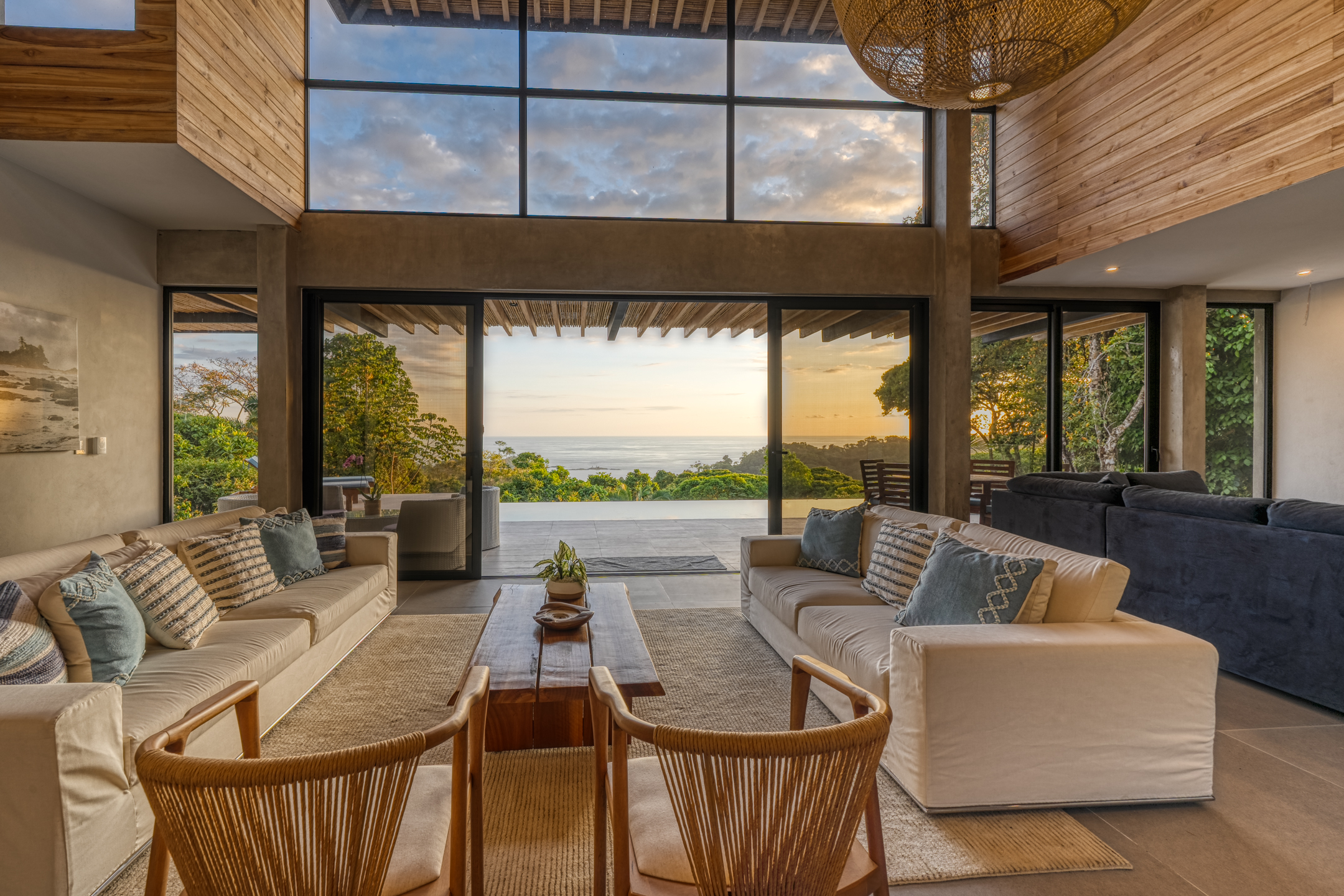 5 bed Single Family Homes For Sale in Dominical, Puntarenas - thumb 14