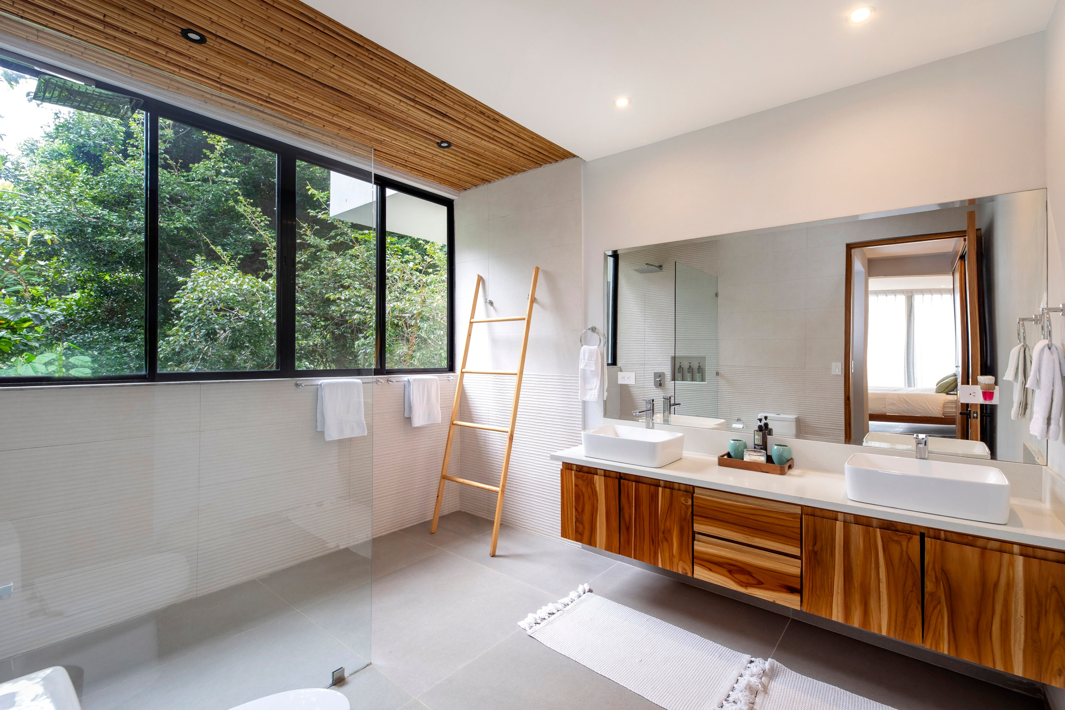 5 bed Single Family Homes For Sale in Dominical, Puntarenas - thumb 30