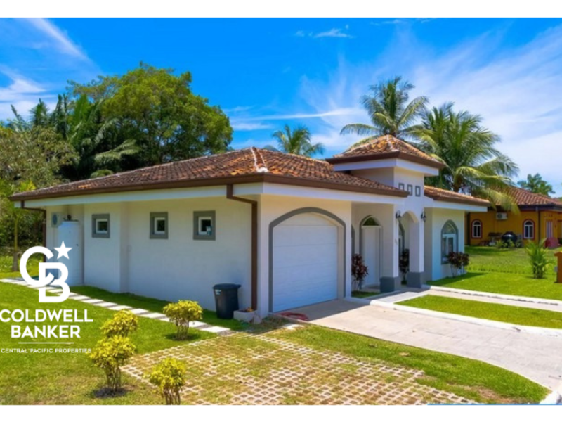 3 bed Single Family Homes For Sale in Bejuco, Puntarenas - 1