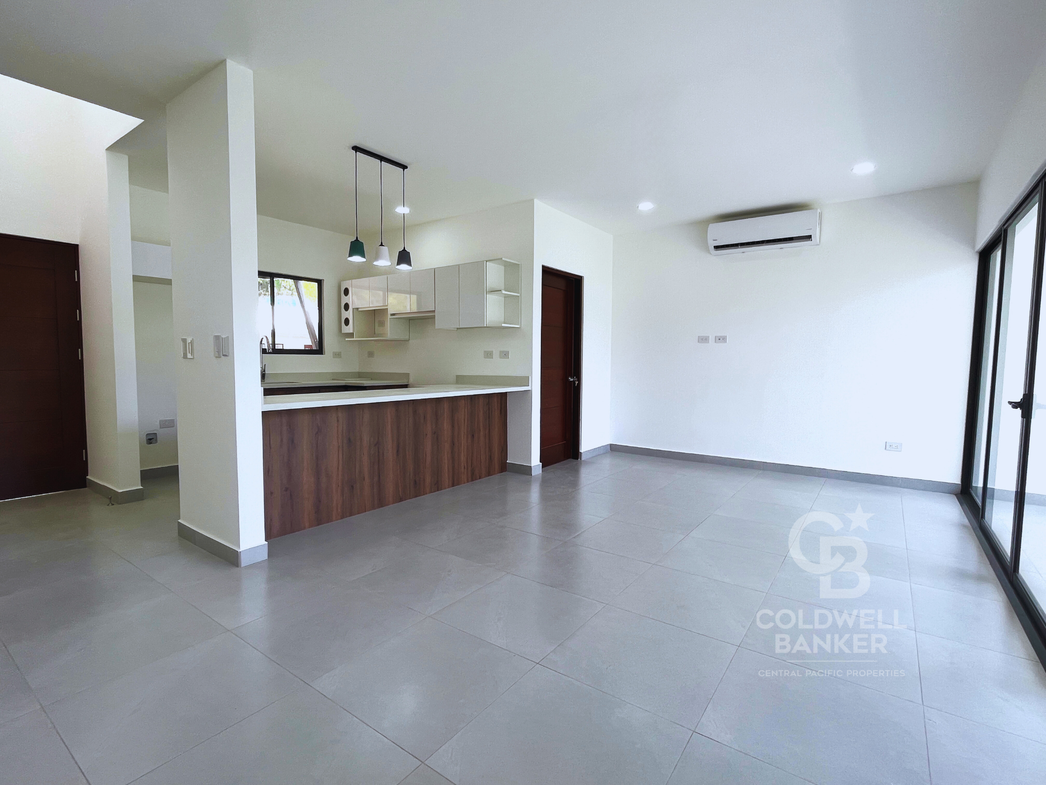 3 bed Single Family Homes For Sale in Herradura, Puntarenas - thumb 6