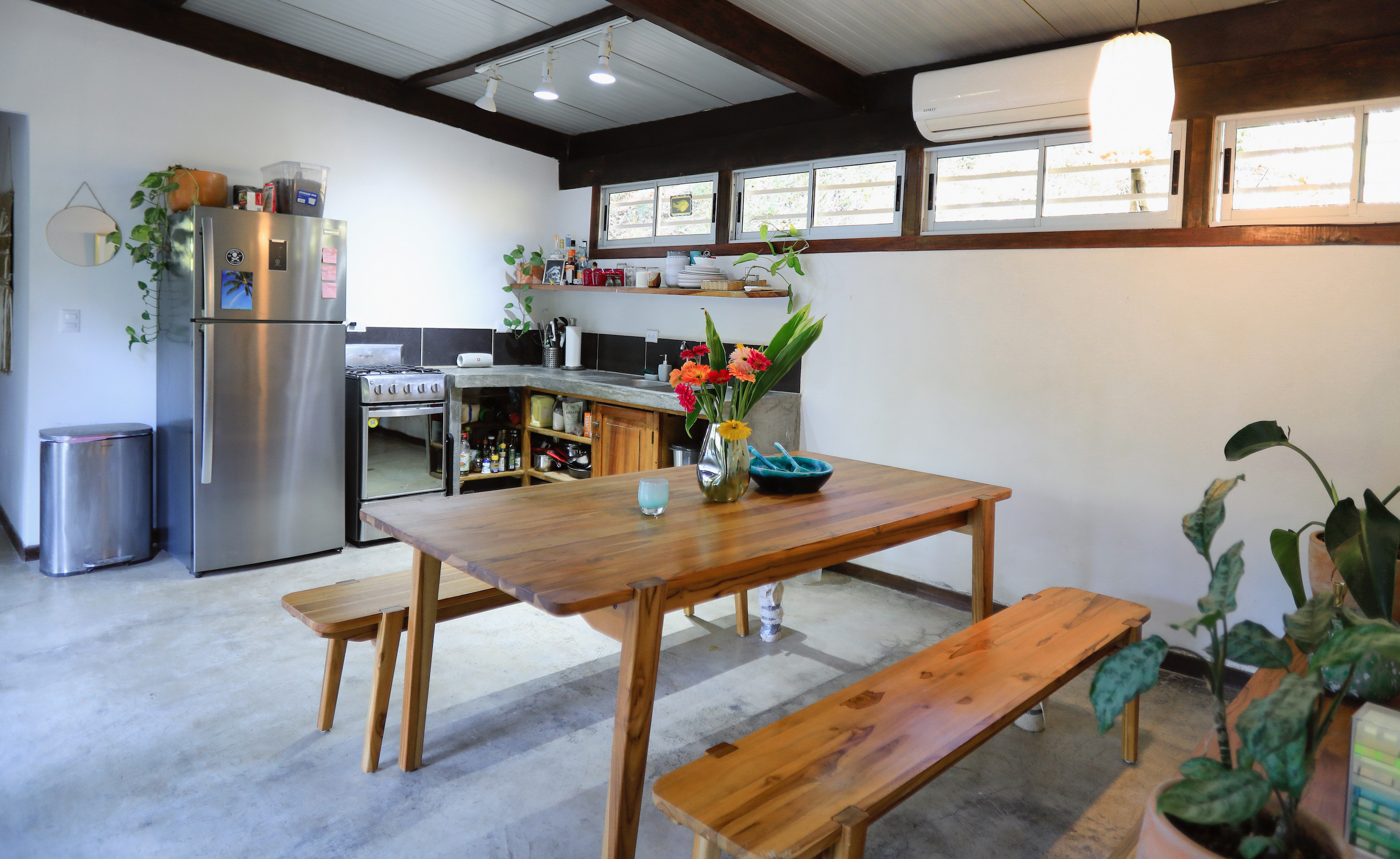 2 bed Single Family Homes For Sale in Santa Teresa, Puntarenas - thumb 2