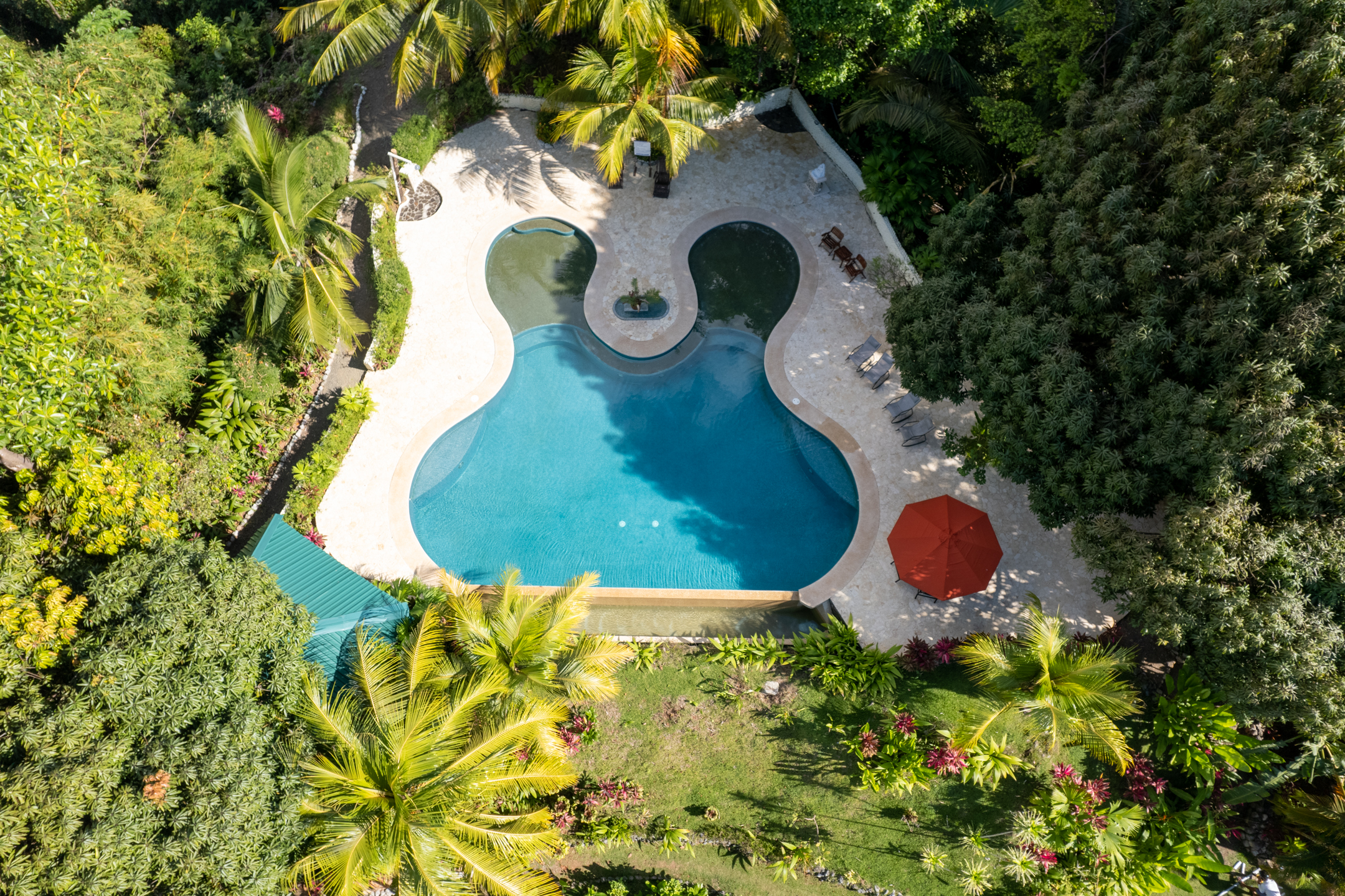 9 bed Hotel / Leisure For Sale in Cabo Matapalo, Puntarenas - thumb 2