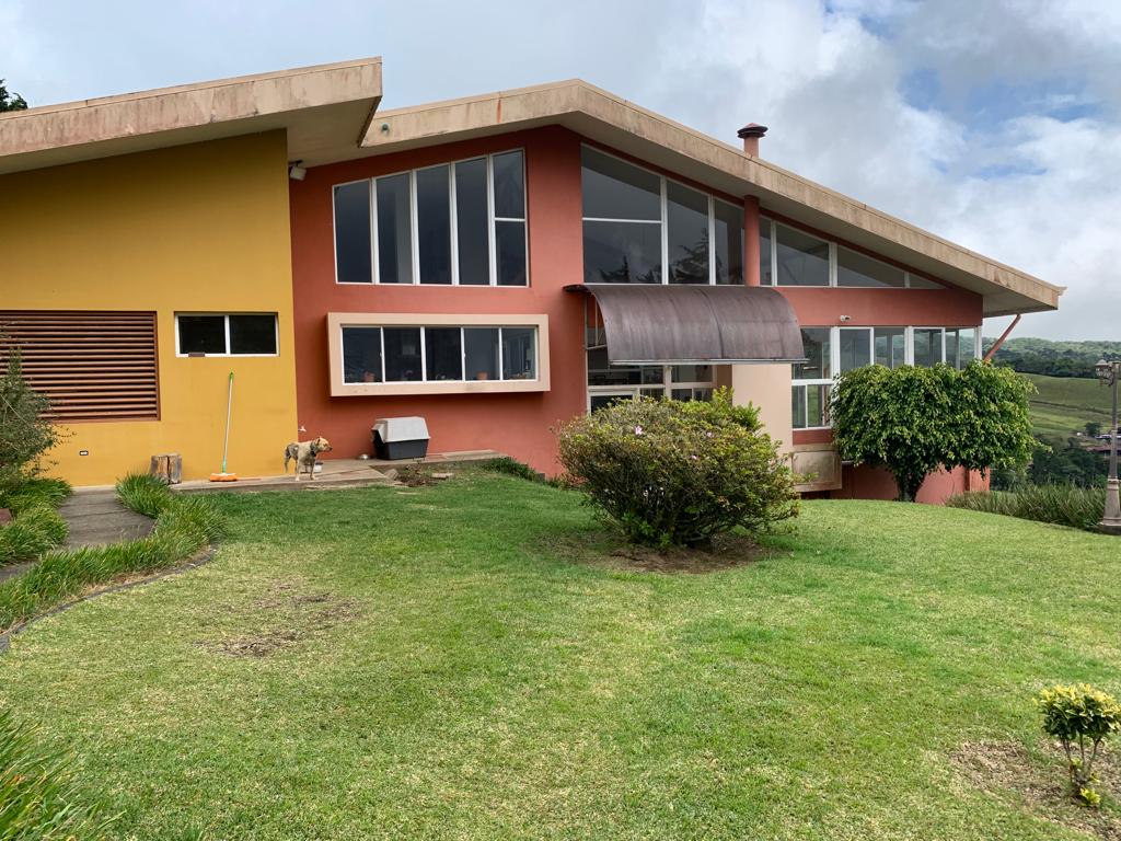 9 bed Single Family Homes For Sale in San Isidro, Heredia - thumb 30