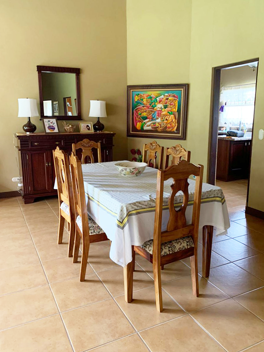 4 bed Single Family Homes For Sale in San Rafael, Heredia - thumb 17