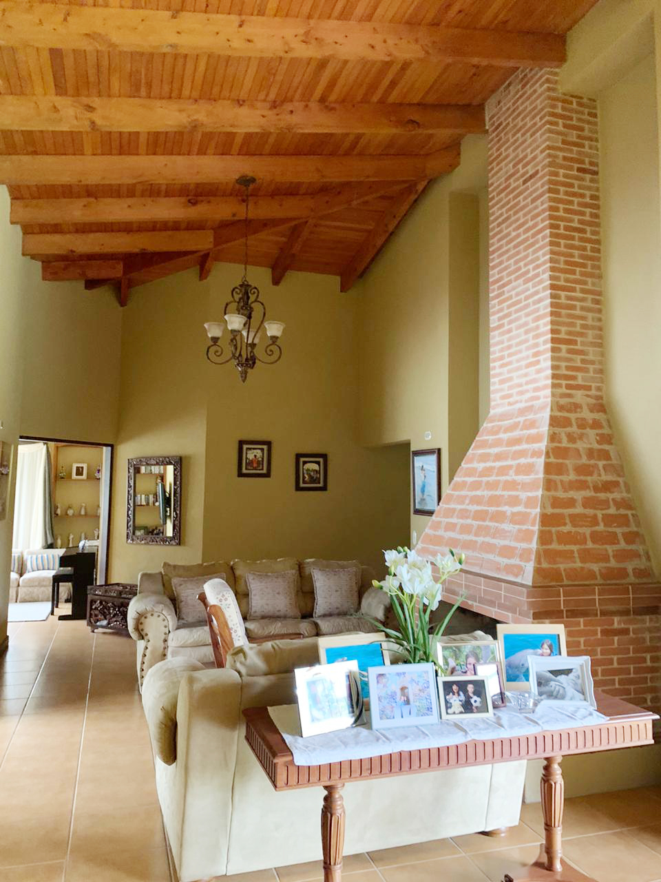 4 bed Single Family Homes For Sale in San Rafael, Heredia - thumb 12