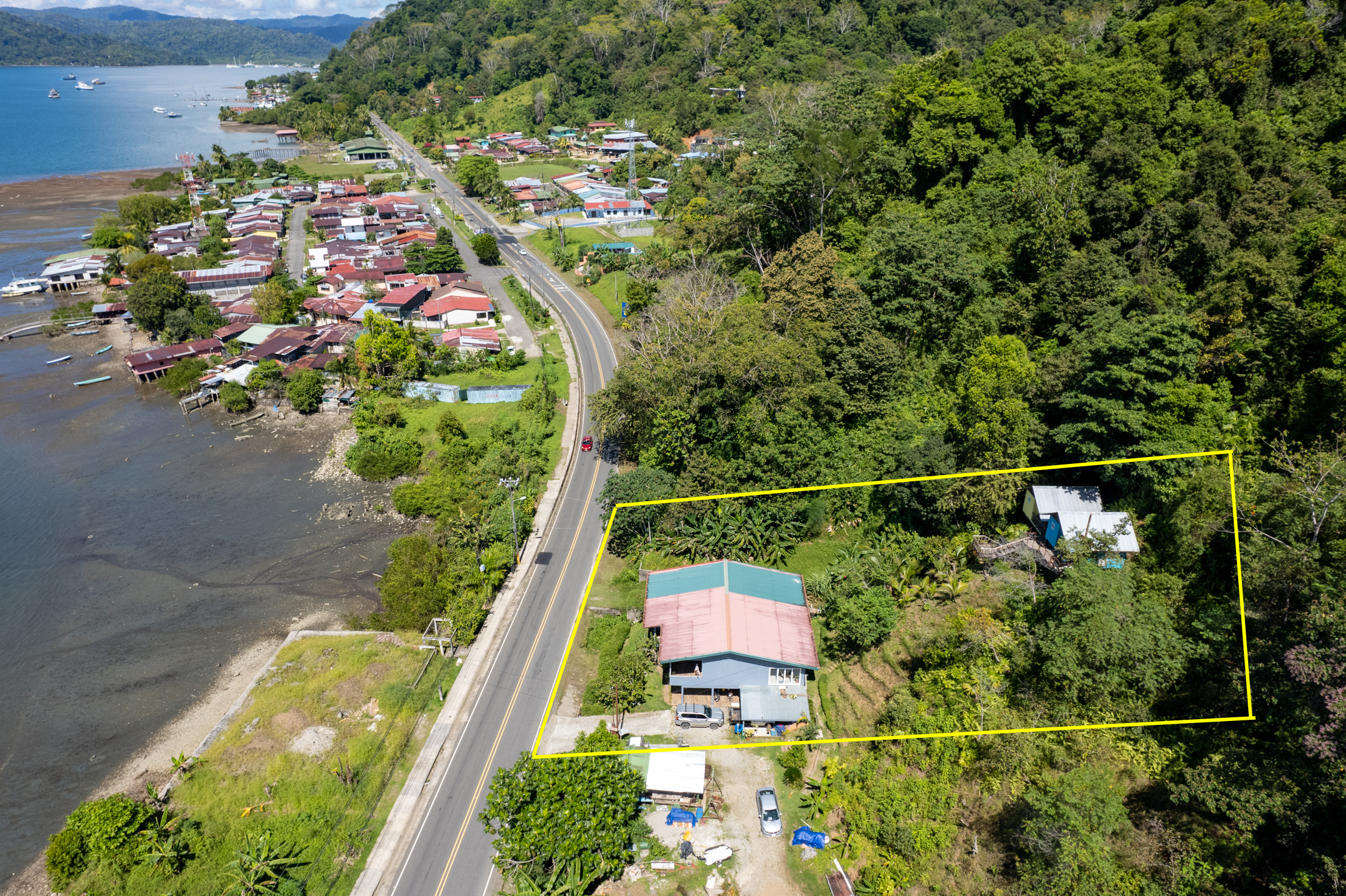 3 bed Single Family Homes For Sale in Golfito, Puntarenas - thumb 1