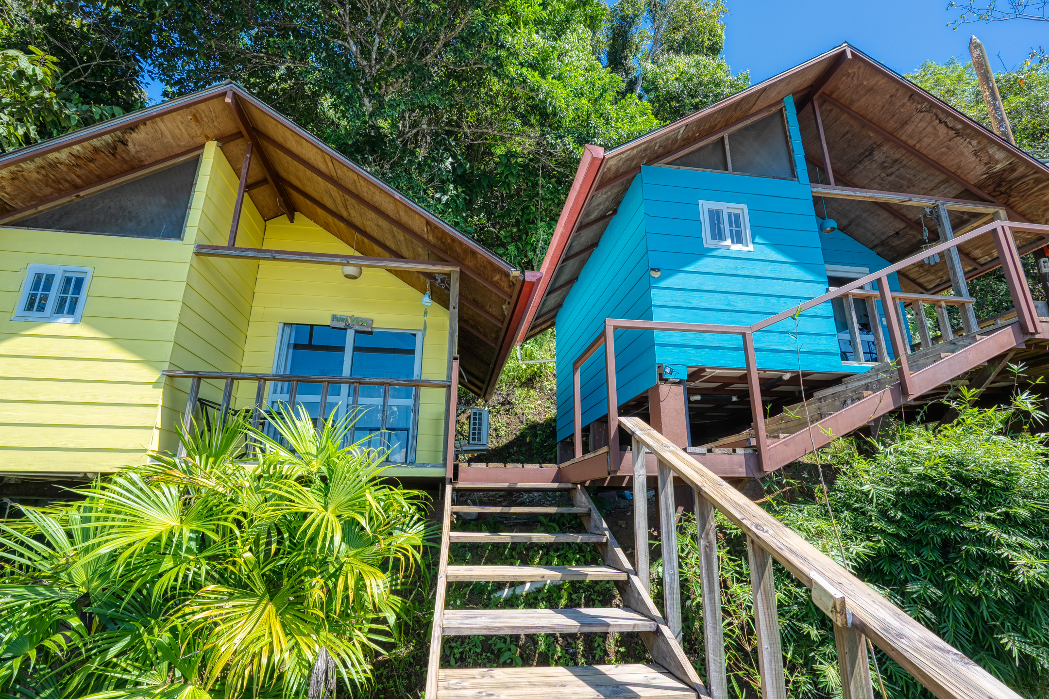 3 bed Single Family Homes For Sale in Golfito, Puntarenas - thumb 6