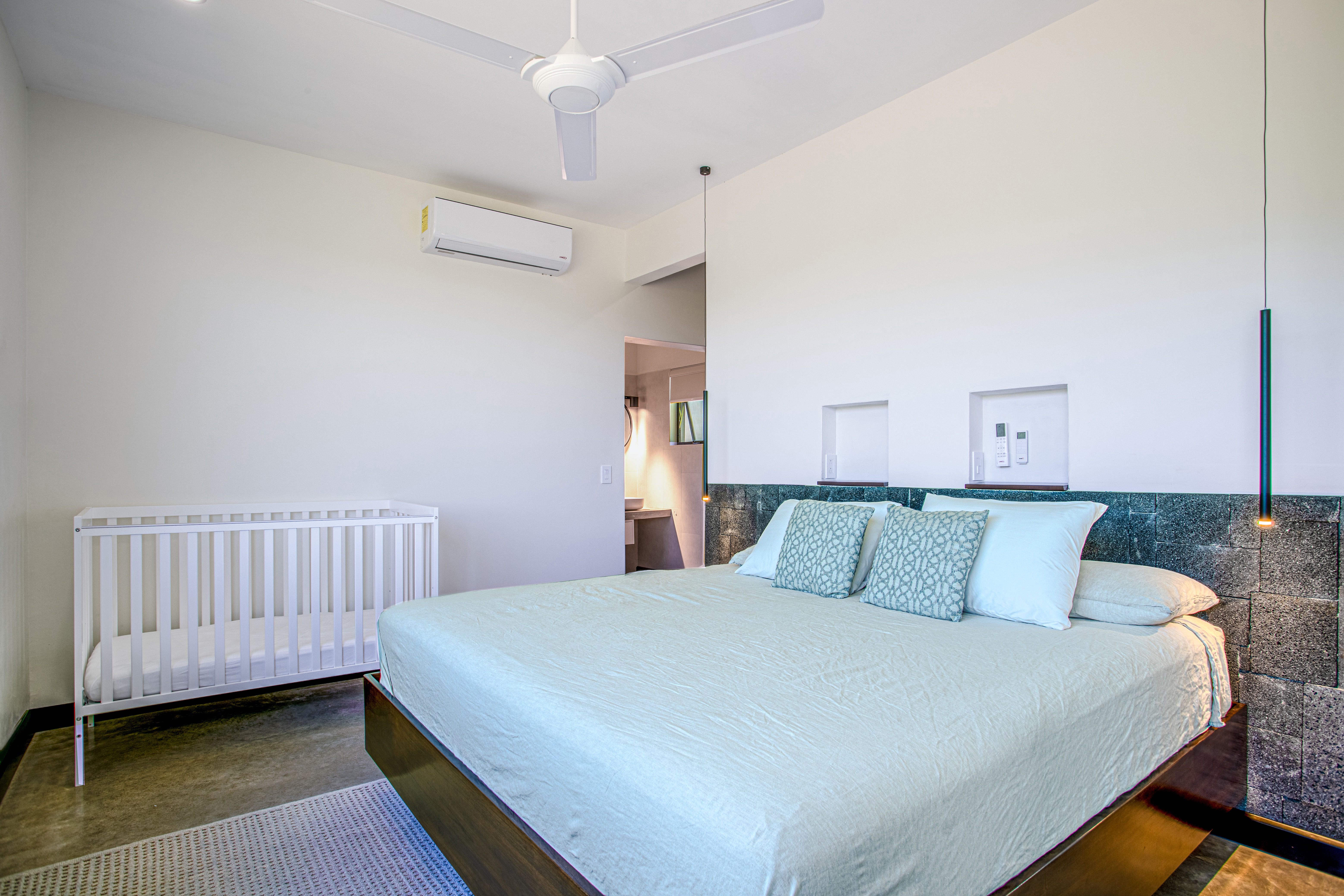 4 bed Single Family Homes For Sale in Atenas, Alajuela - thumb 8