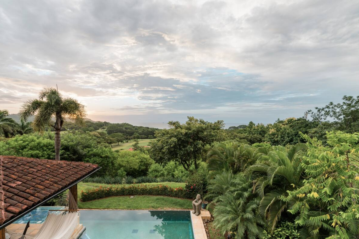 4 bed Single Family Homes For Sale in Playa Conchal, Guanacaste - thumb 7