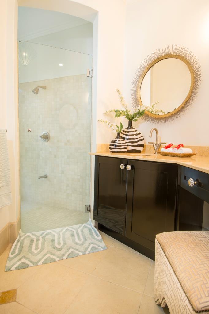 4 bed Single Family Homes For Sale in Playa Conchal, Guanacaste - thumb 6