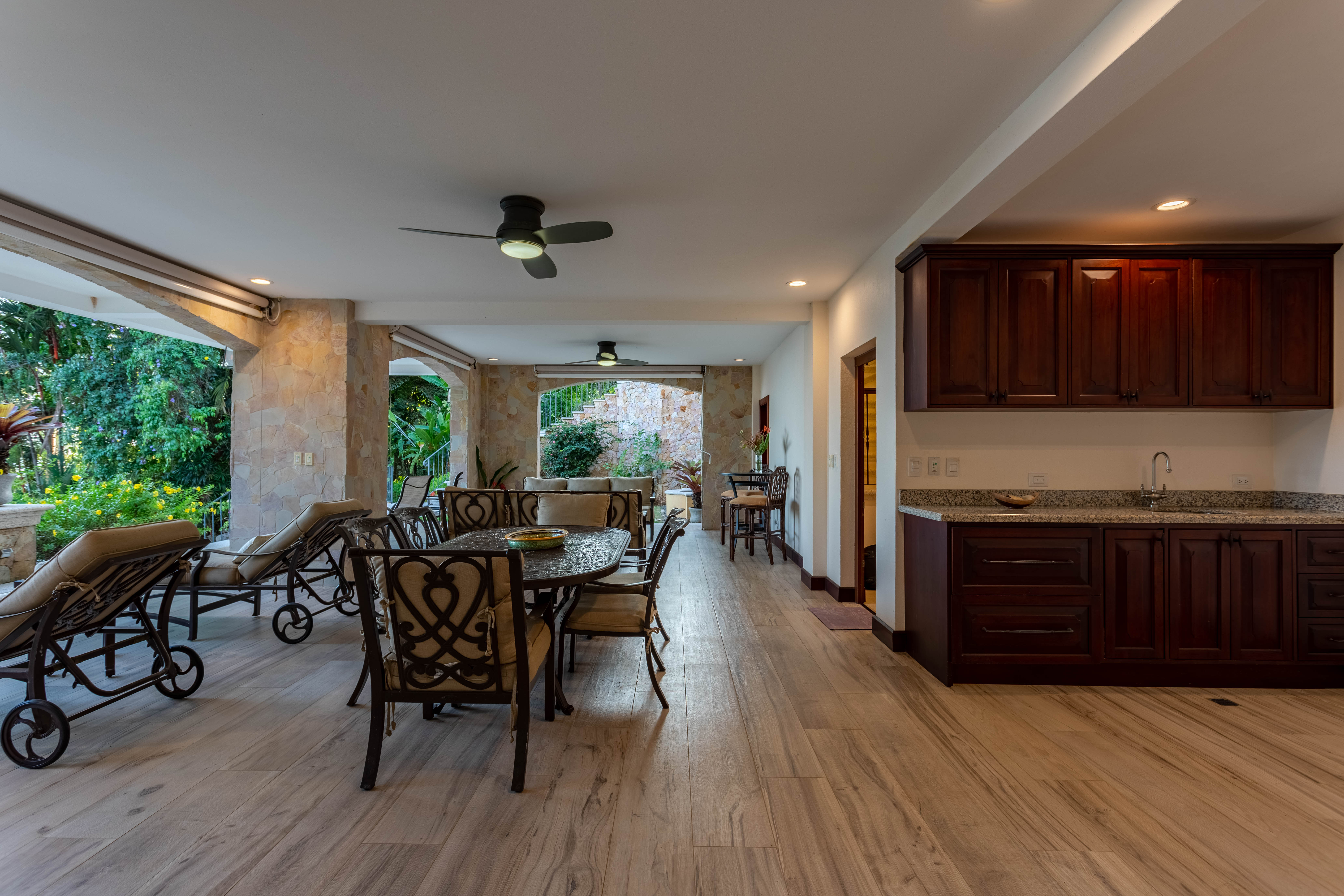 7 bed Single Family Homes For Sale in Dominical, Puntarenas - thumb 25