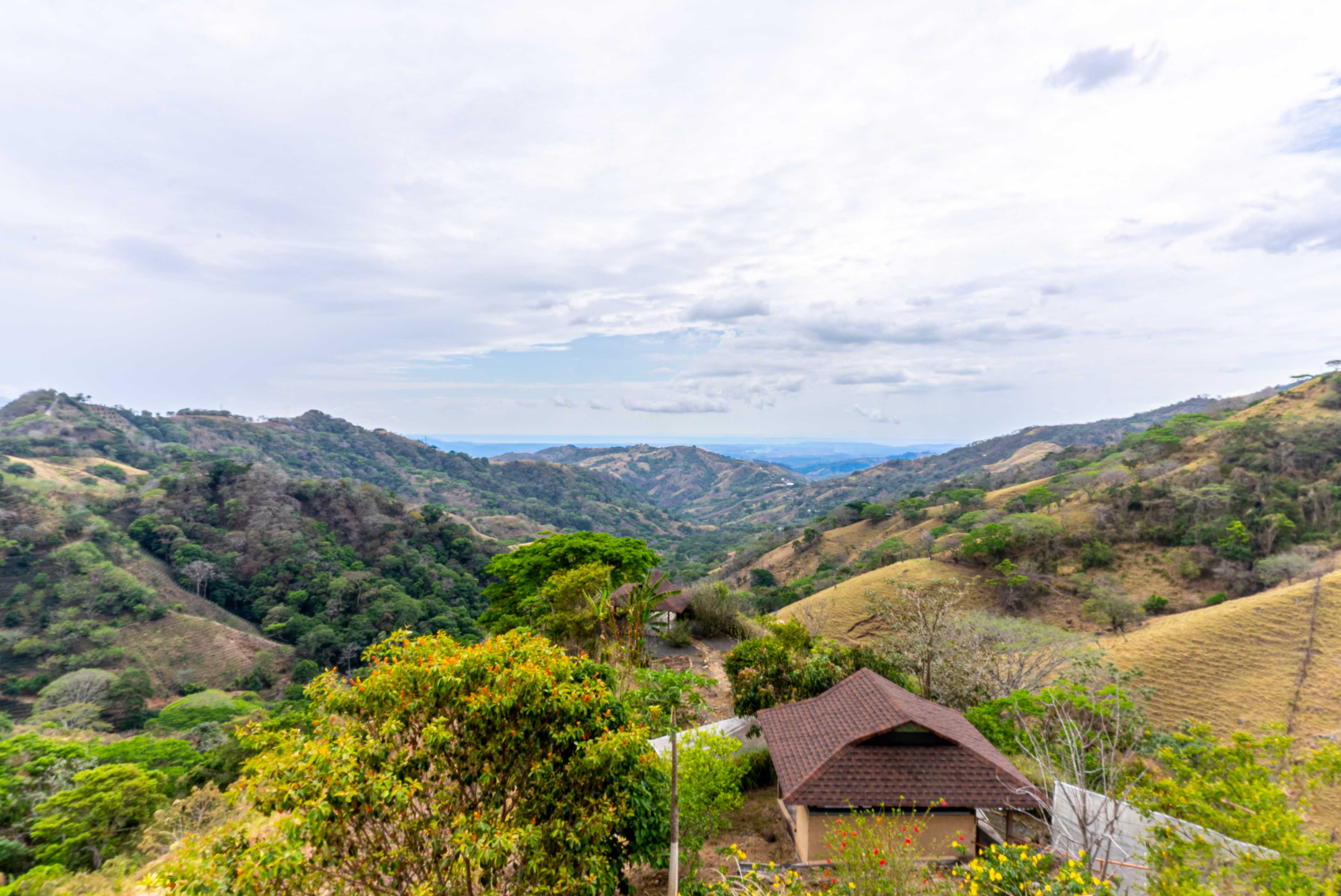 3 bed Single Family Homes For Sale in Atenas, Alajuela - thumb 4