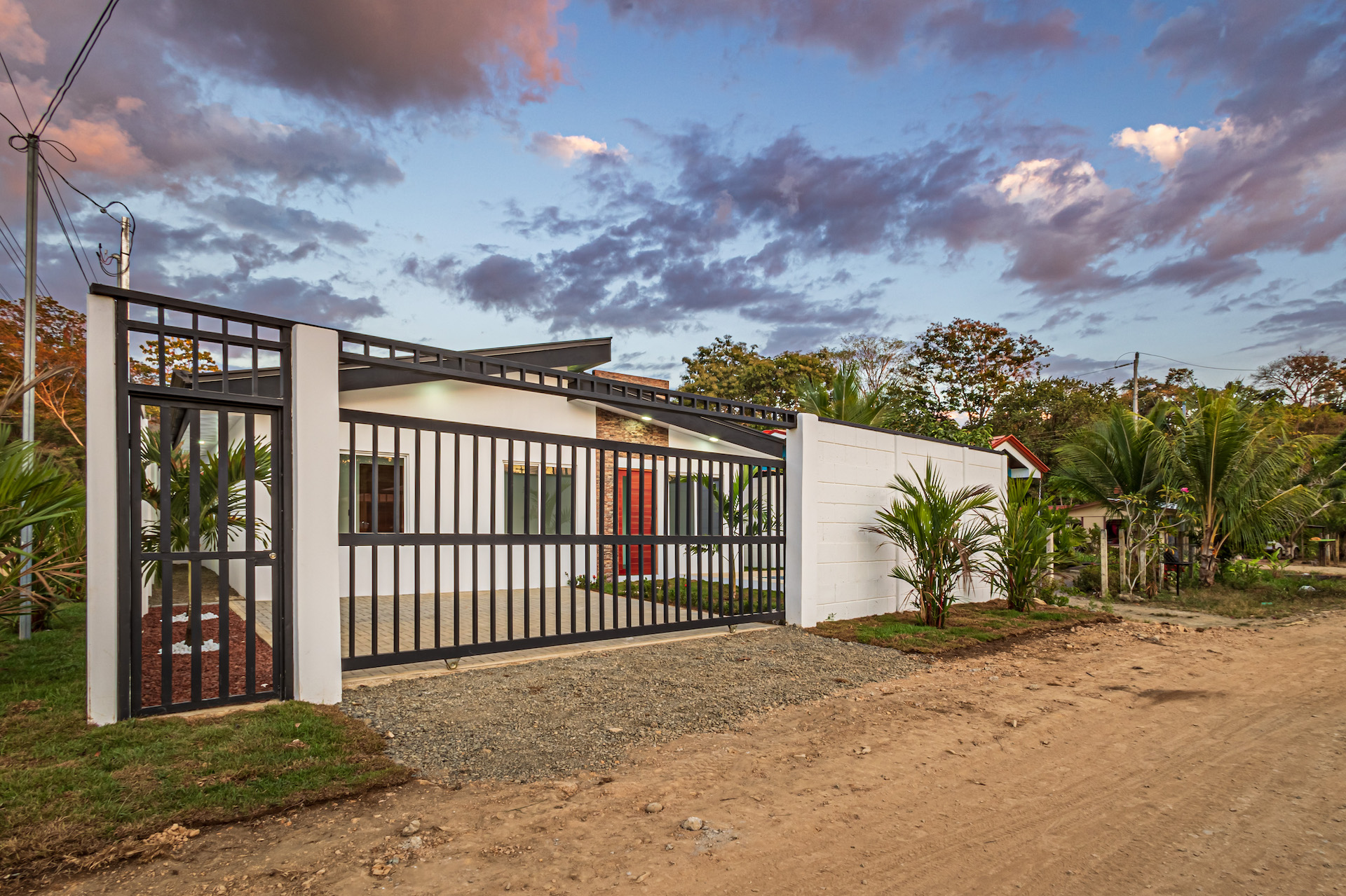 3 bed Single Family Homes For Sale in Uvita, Puntarenas - thumb 5